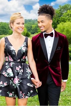 Burgundy Luxor Velvet Coat